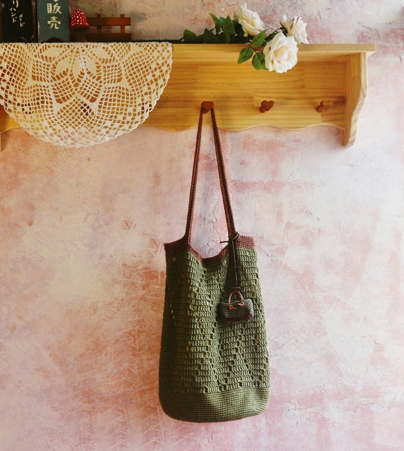 【完售】Handmade手工编织/编织网袋/购物袋/肩背包/苎麻包 - 手提包/手提袋 - 棉．麻 绿色