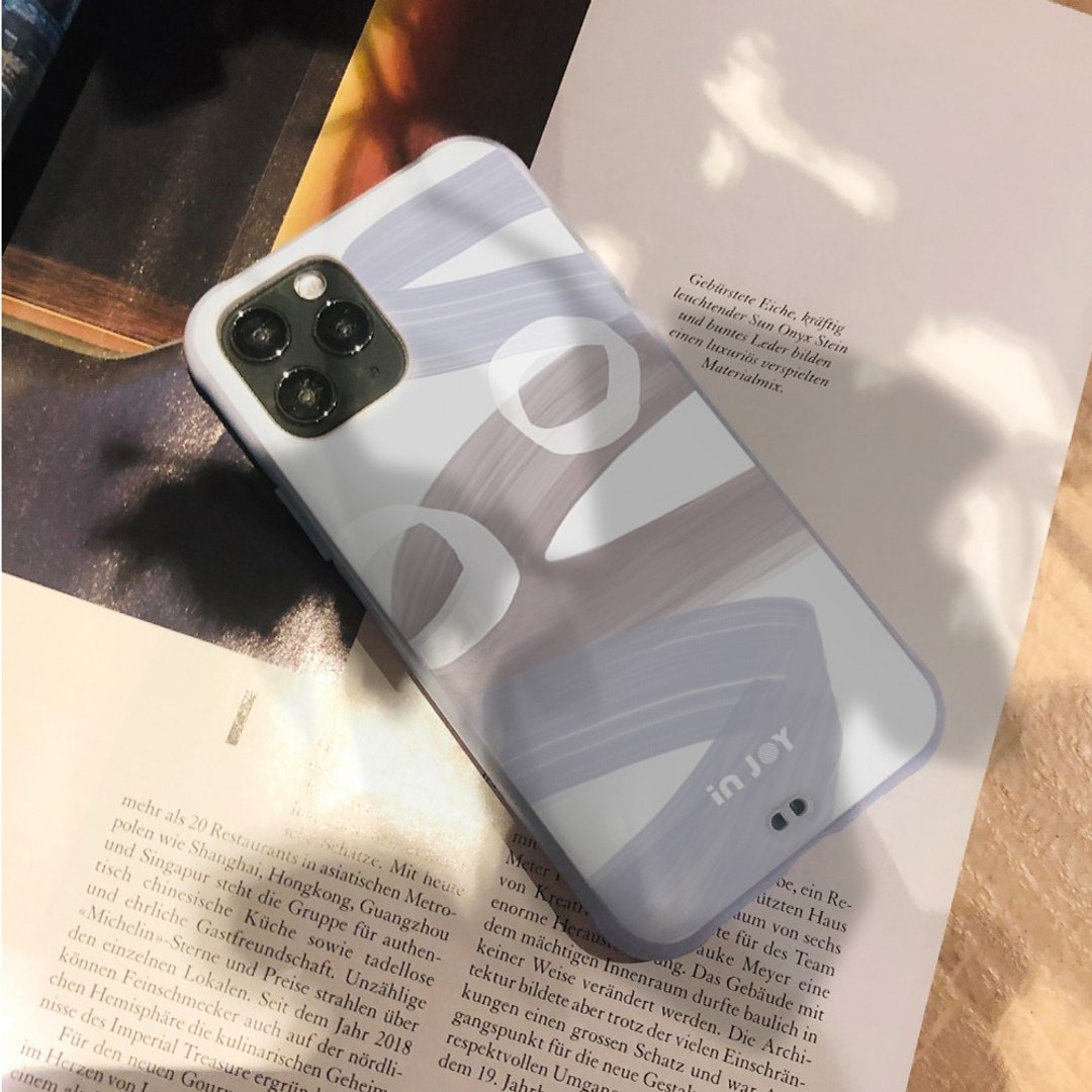 iPhone 13/13pro/12/11/SE3香芋千层派轻巧耐撞击边框手机壳 - 手机壳/手机套 - 塑料 紫色