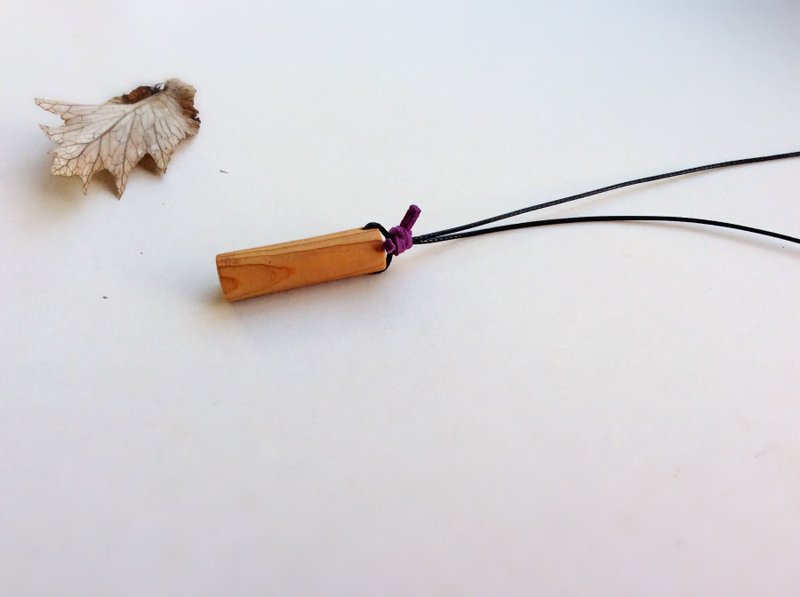 苹果香~ 红桧木手作项链。礼物/森林系/疗愈/木饰 - 项链 - 木头 多色