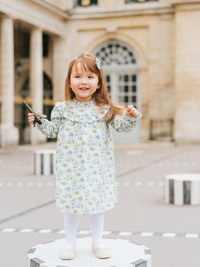 英国LIBERTY FABRICS有机棉女童Valentine法式古典小荷叶印花洋装 - 童装裙 - 棉．麻 蓝色