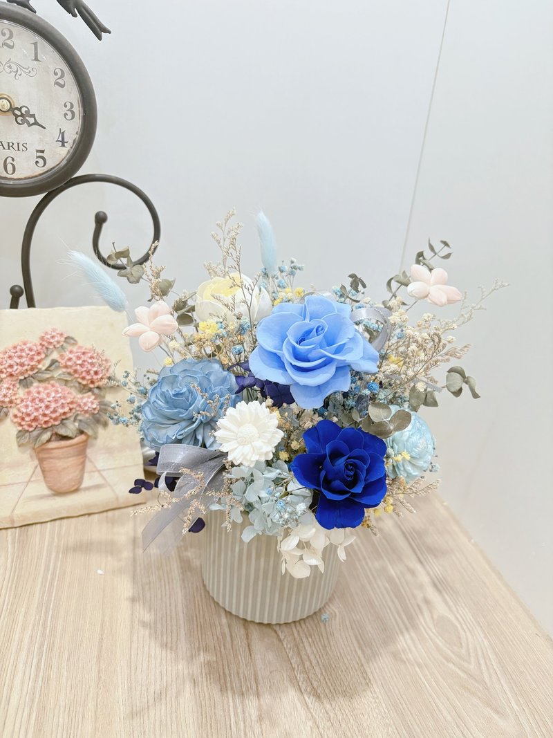 蓝色系永生花开幕盆 - 干燥花/捧花 - 植物．花 蓝色