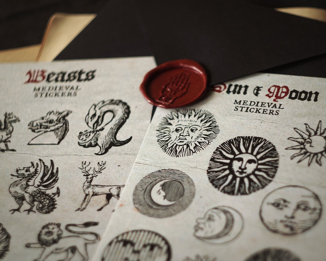 Medieval Vintage Stickers - Beasts and Sun & Moon 2 sheets - 贴纸 - 纸 卡其色