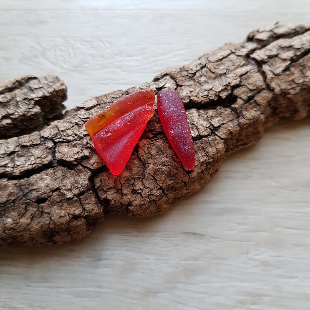 Rare red sea glass. Authentic sea glass P076 - 其他 - 玻璃 红色