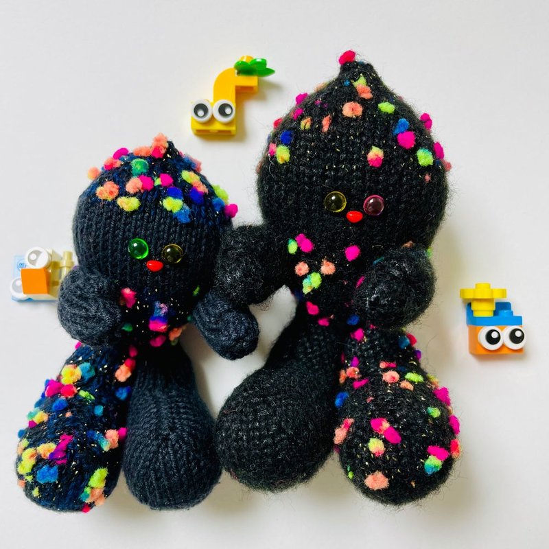 缤纷的 POOKNIE 钩编玩偶钥匙扣 - 钥匙链/钥匙包 - 棉．麻 黑色