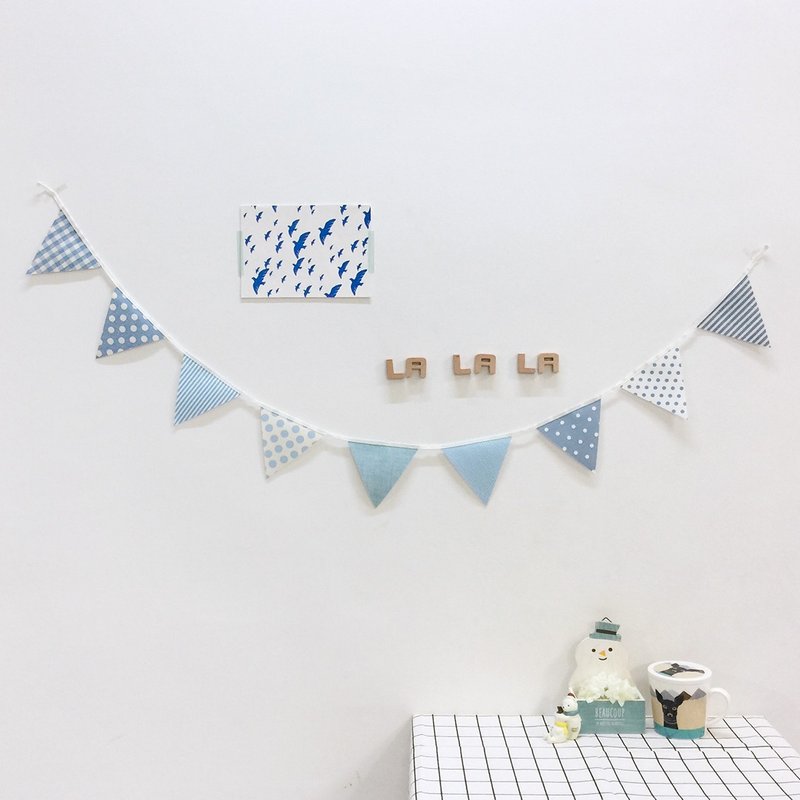 Colorful Life  阳光暖蓝 三角旗 - 墙贴/壁贴 - 棉．麻 蓝色