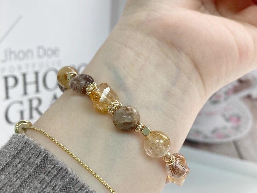 【定制化】水晶手链服务 | 女装款 为配戴者设计及制作 - 手链/手环 - 水晶 