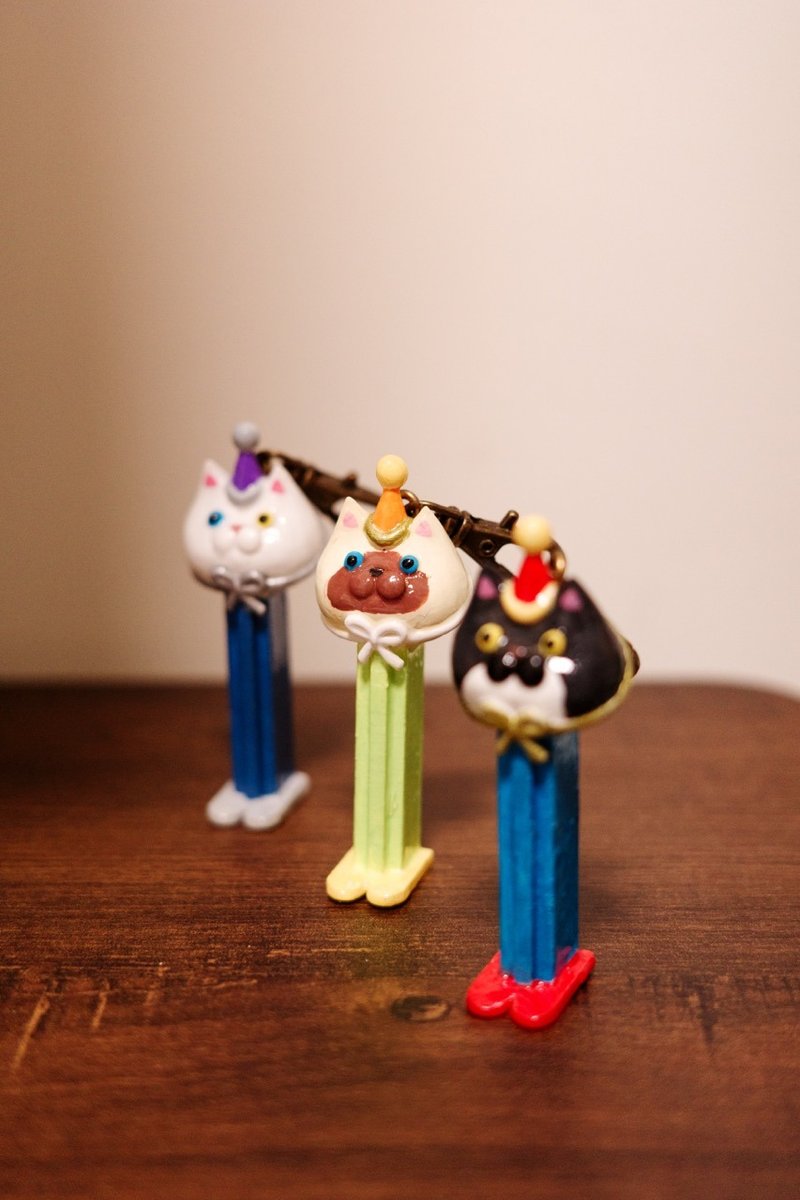 \ 猫头吊饰 / - 吊饰 - 塑料 