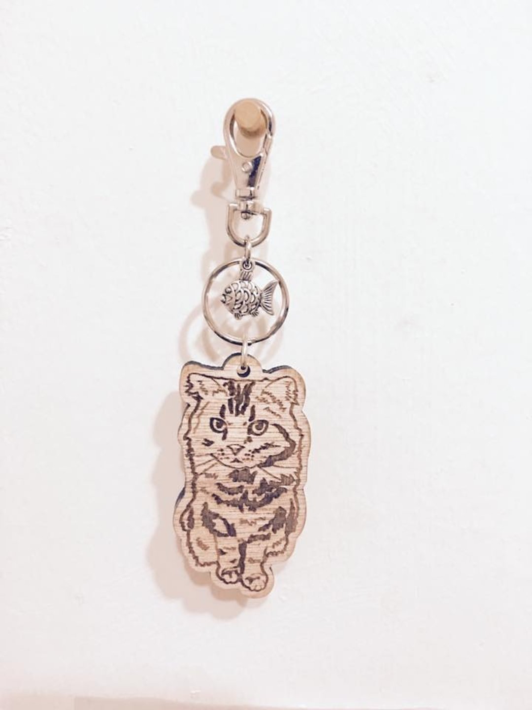 力克鸭♣木头猫猫♣(定制化)专属精品钥匙圈/项链【猫猫篇】\加送一张狗狗猫猫明信片 - 项链 - 木头 