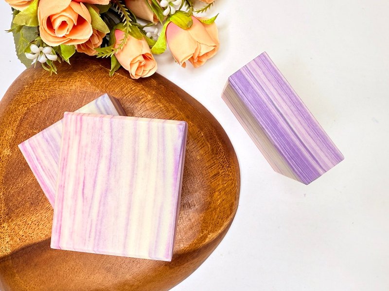 【24h出货】悸动∣橄榄甜杏仁蚕丝靓颜皂  创意冷制皂 礼物 礼盒 - 肥皂/手工皂 - 环保材料 