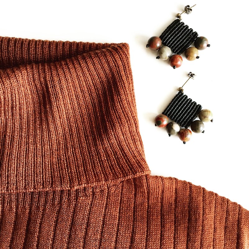 black cord pierce with Piccaso Jasper - 耳环/耳夹 - 宝石 黑色