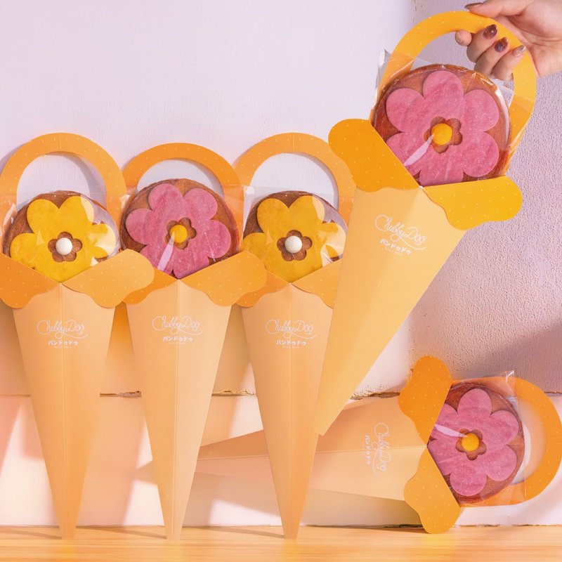 520 花束软饼干千层酥综合五束组 覆盆莓花花 x3 凤梨花花 x2 - 零食/点心 - 新鲜食材 粉红色