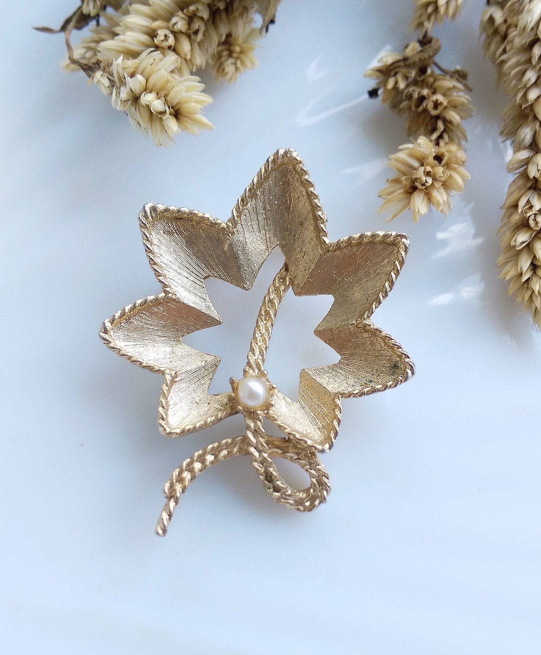 Vintage Jewelry 西洋古董饰品 星花 金属刷纹 别针 - 徽章/别针 - 其他金属 金色