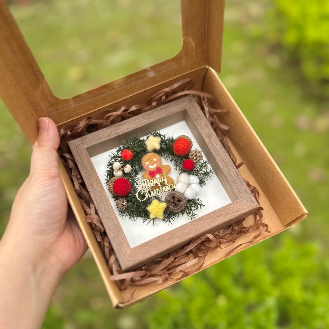 冬日限定-羊毛毡X干燥花-圣诞花圈相框材料包 - 编织/刺绣/羊毛毡/裁缝 - 羊毛 多色