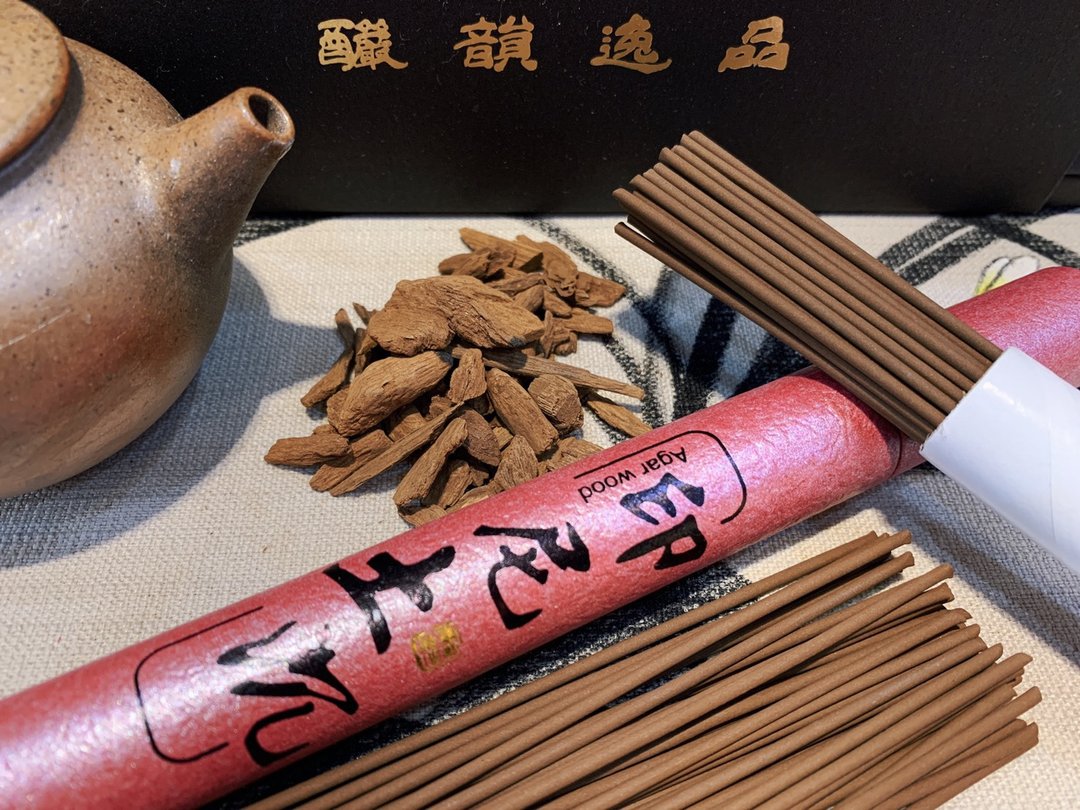 酽韵逸品【野生印尼甜土沉】 - 香薰/精油/线香 - 木头 咖啡色