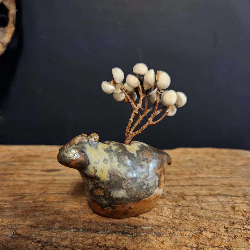 柴烧河马公仔陶偶 / 茶宠 / 线香座 - 玩偶/公仔 - 陶 金色