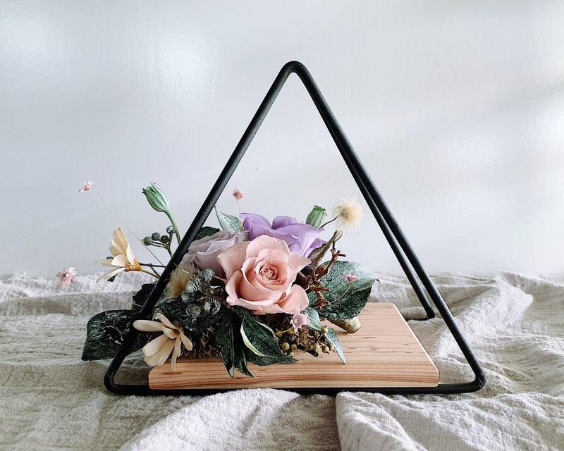 三角形精致小巧盆花   不凋花  送礼好物 - 摆饰 - 植物．花 