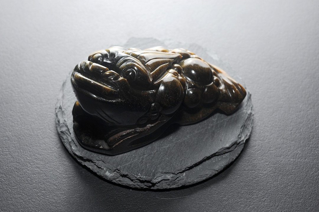 虎眼石金蟾 开运/招财/防小人b3 - 摆饰 - 宝石 