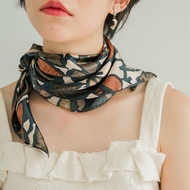 秋叶绿 复古油画真丝方丝巾 可做领巾头巾包挂 高级感全真丝质料 - 丝巾 - 丝．绢 绿色