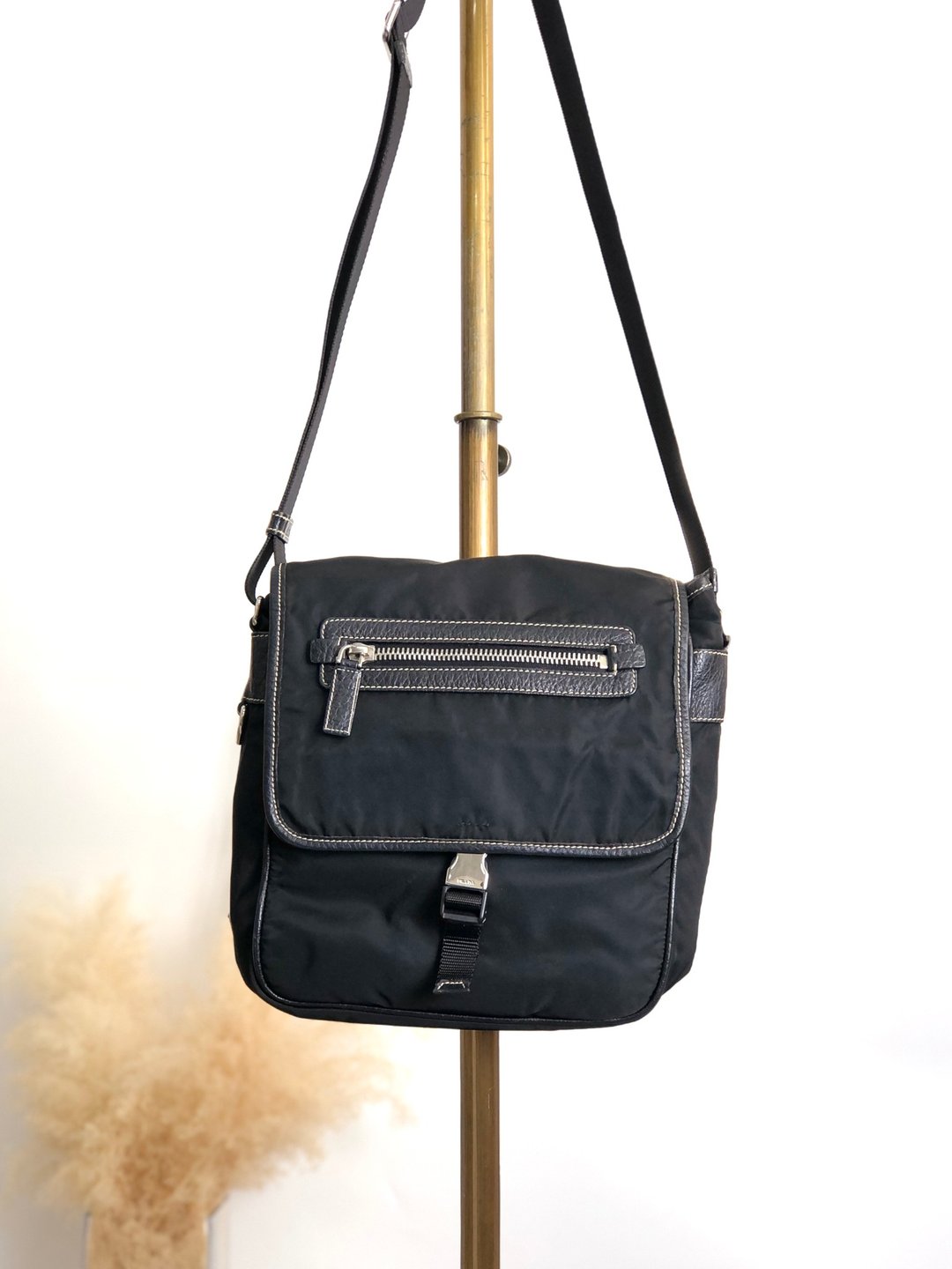【日本直送 名牌中古包】PRADA 普拉达 侧肩包 黑色 三角标志 前扣 尼龙 皮革 vintage bcdpsd - 侧背包/斜挎包 - 尼龙 黑色