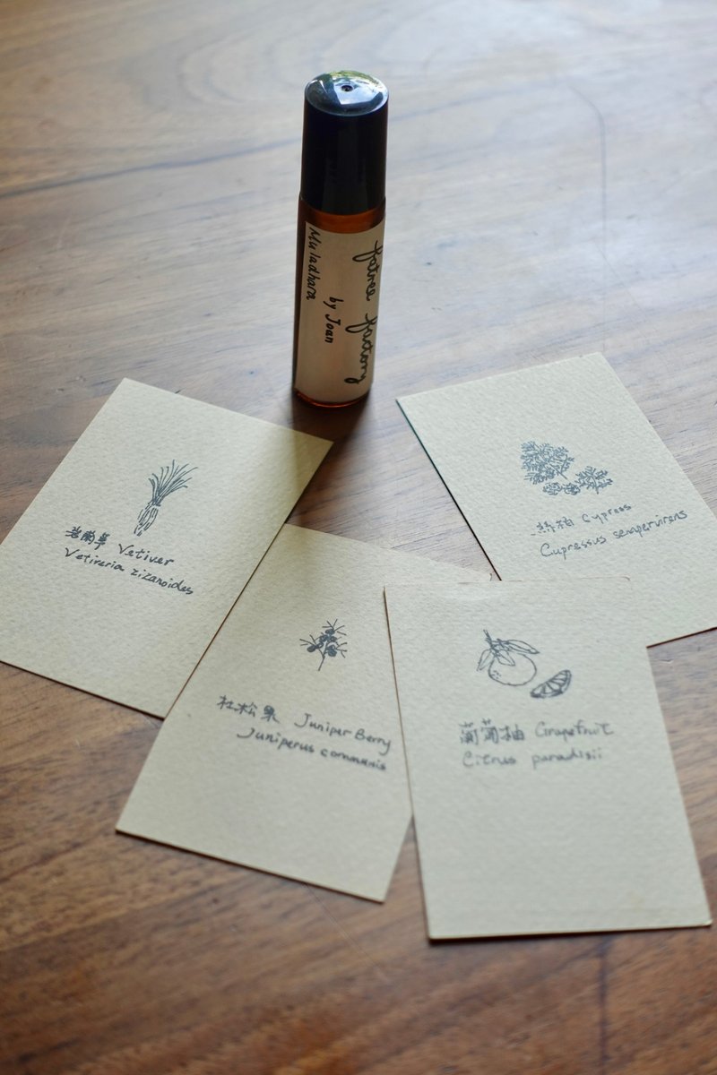 小树香房 疗愈香油 //海底轮Muladhara - 香薰/精油/线香 - 精油 红色