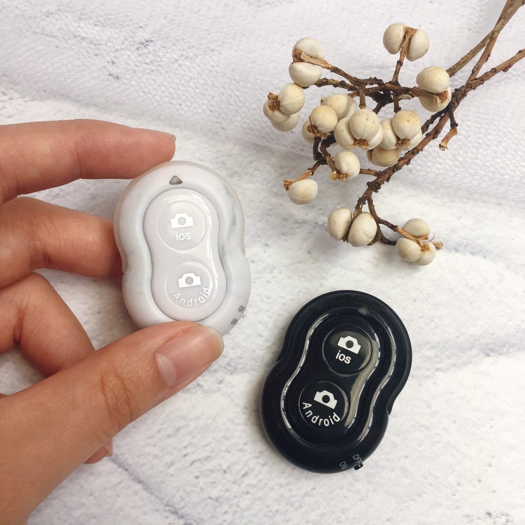 美极品 蓝牙/蓝牙遥控器 无线遥控 快门自拍拍照 - 手机配件 - 塑料 白色