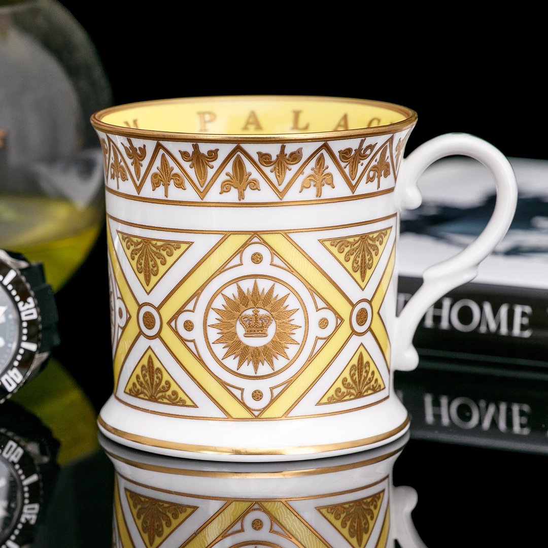 英国制Royal Collection白金汉宫2008细致骨瓷杯生日马克杯茶杯 - 咖啡杯/马克杯 - 瓷 