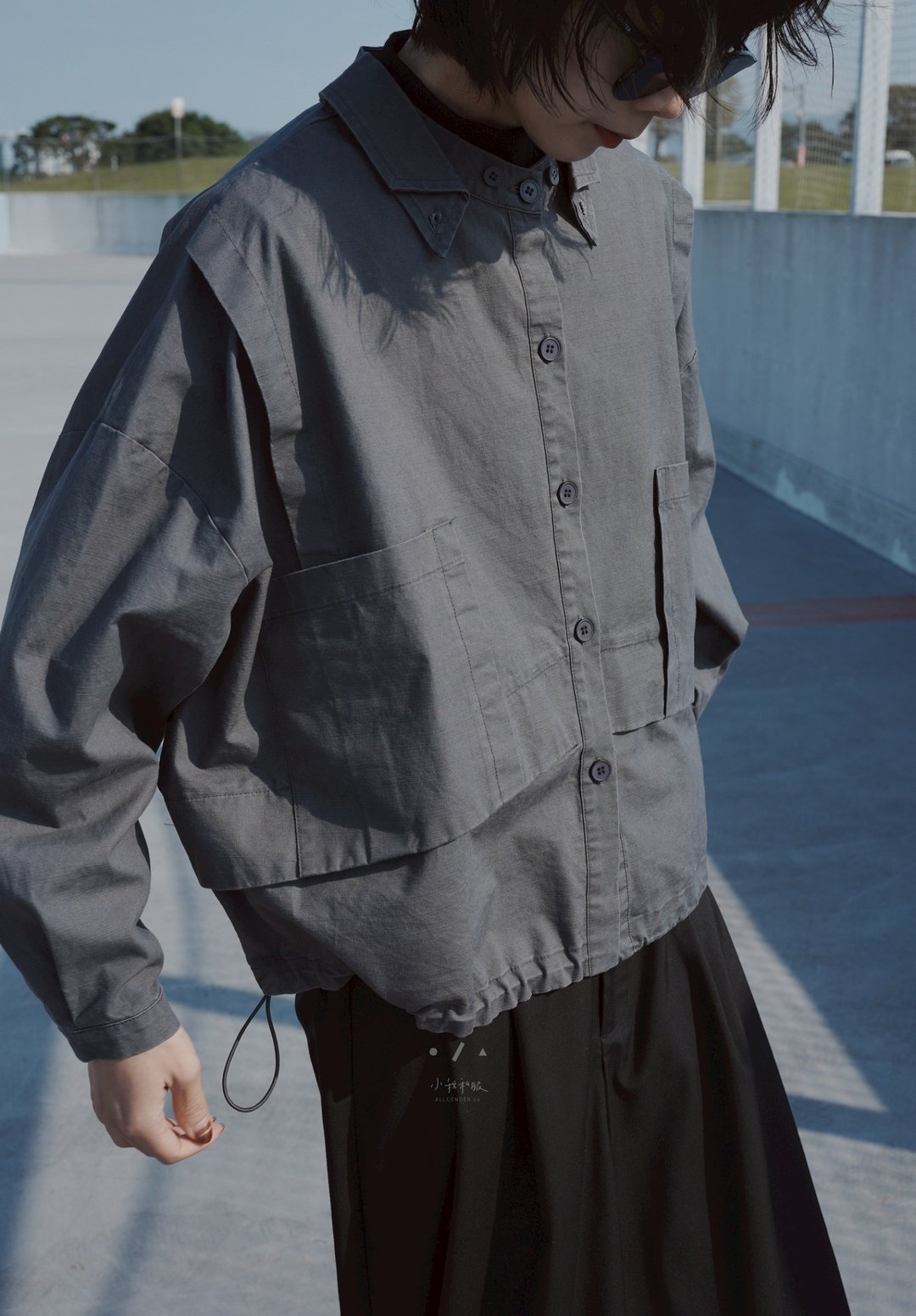 小我独家 灰色地带双领剪裁宽松衬衫 现货 - 女装衬衫 - 棉 灰色