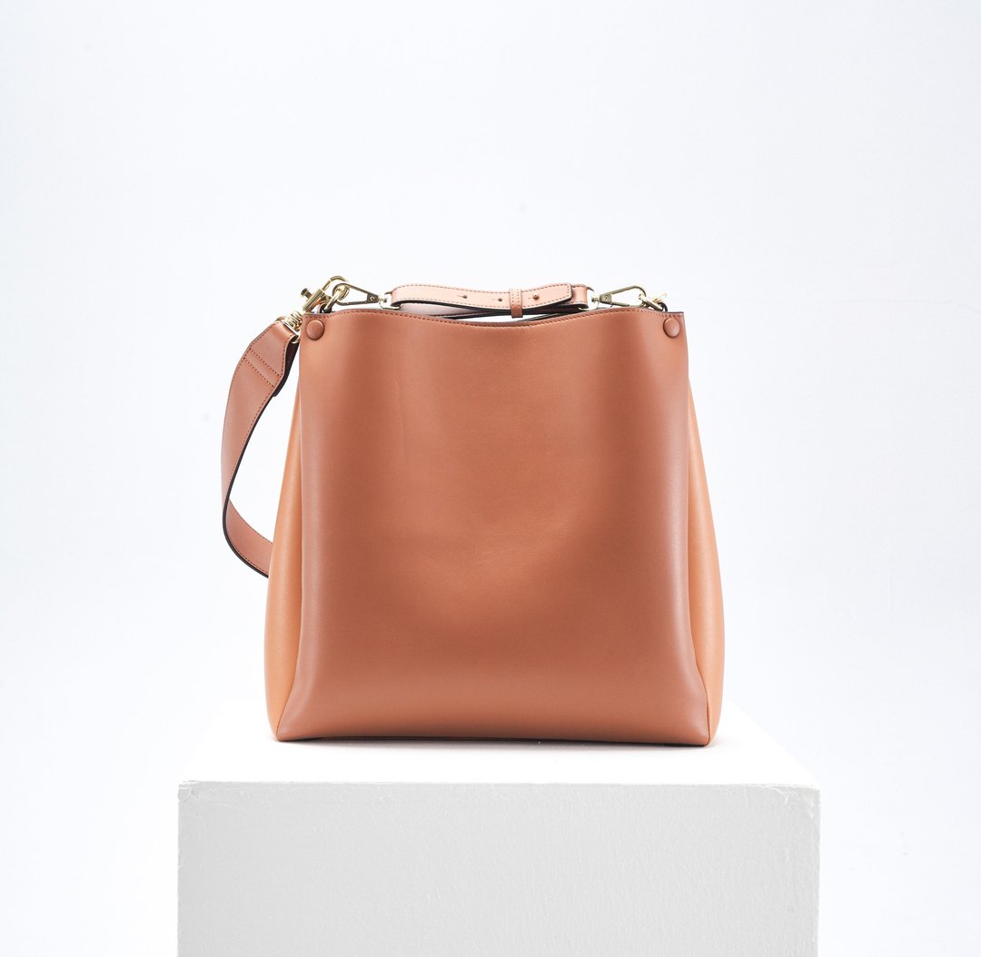 Two-Tone Tote 素皮革拼色手提包 侧背包 浅棕色 x 棕色 - 手提包/手提袋 - 人造皮革 咖啡色
