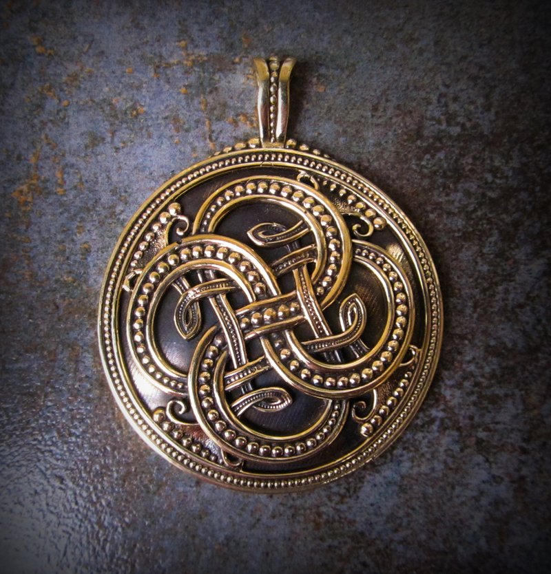 Handmade brass jewelry necklace pendant,ukraine jewelry sun necklace,sun symbol - 吊饰 - 铜/黄铜 金色