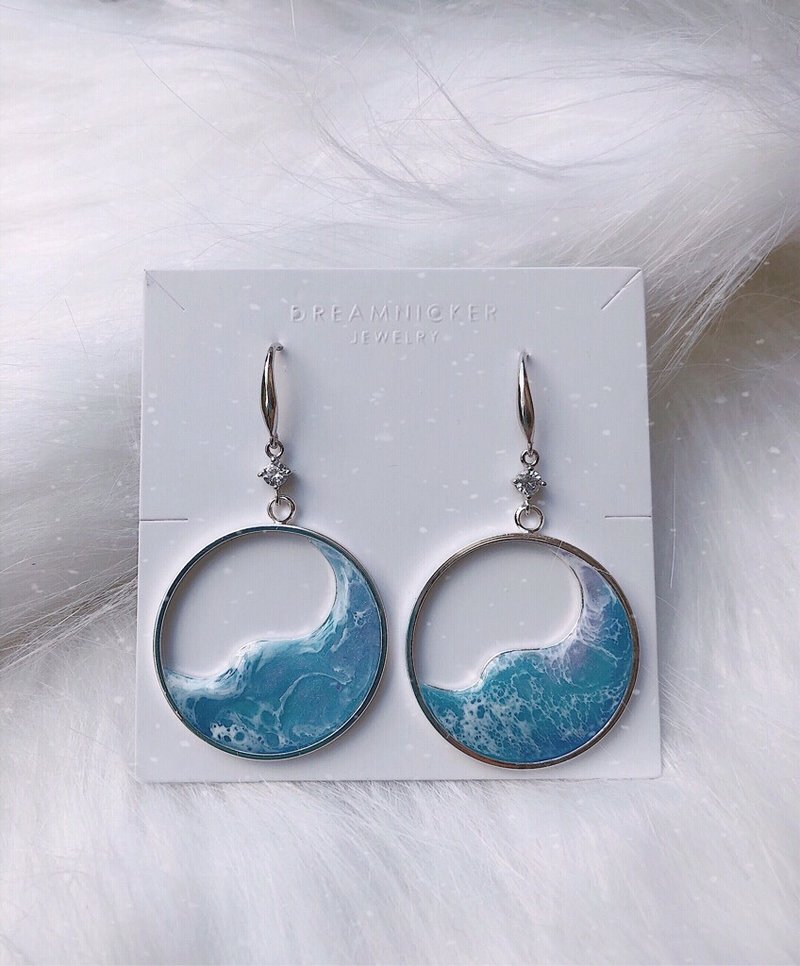 珊瑚海浪耳环 - 耳环/耳夹 - 其他材质 蓝色