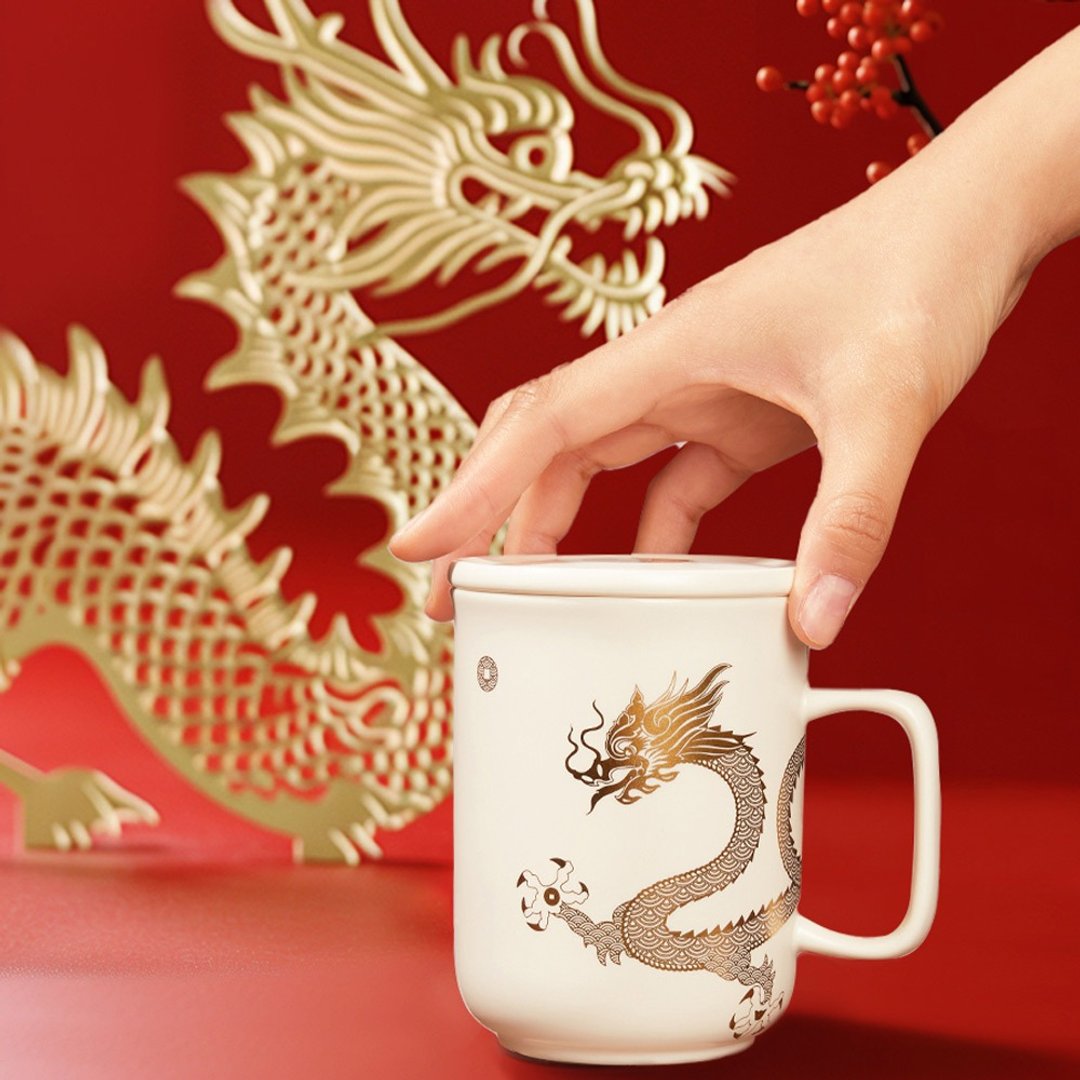 干唐轩活瓷 | 鸿运金龙马克杯 / 含盖 / 4色 400ml - 咖啡杯/马克杯 - 瓷 多色
