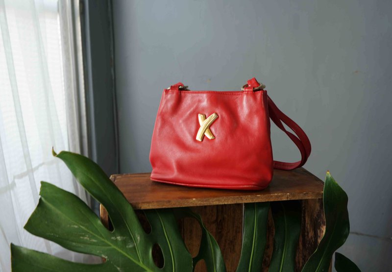 寻宝复古古董包-by Paloma Picasso意大利红色皮革肩背梯形包 - 侧背包/斜挎包 - 真皮 红色