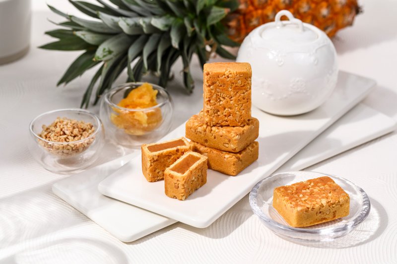 【和生御品】8入碎杏凤梨酥礼盒 - 蛋糕/甜点 - 其他材质 