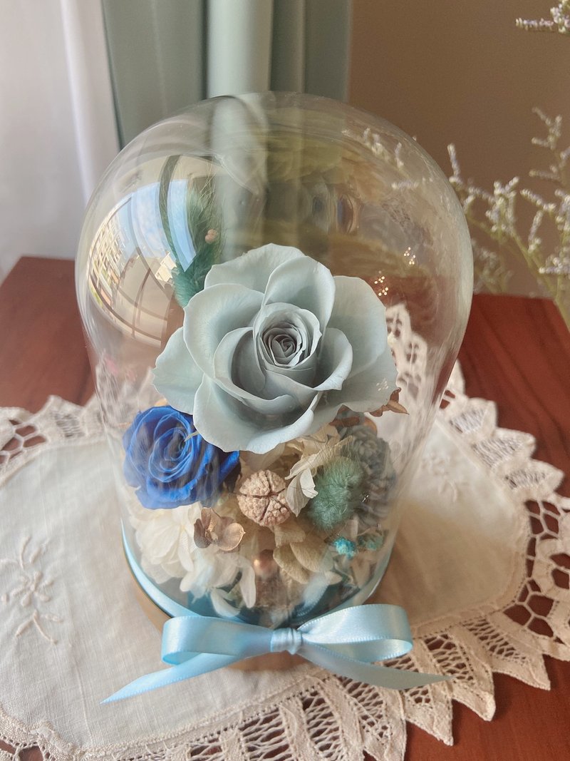 淡蓝玫瑰金底玻璃钟罩 永生花 玫瑰 粉色 礼物 圣诞礼物 摆饰 - 干燥花/捧花 - 植物．花 蓝色