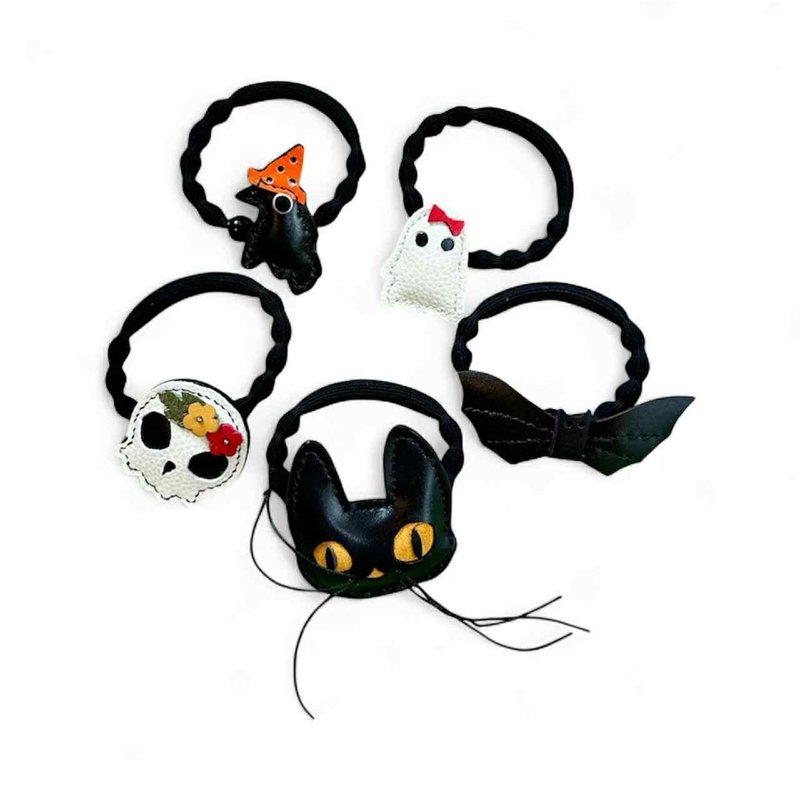 厚实发圈，点缀可爱的真牛皮，适合在任何场合赠送，作为礼物或日常使用。 - 发饰 - 真皮 黑色