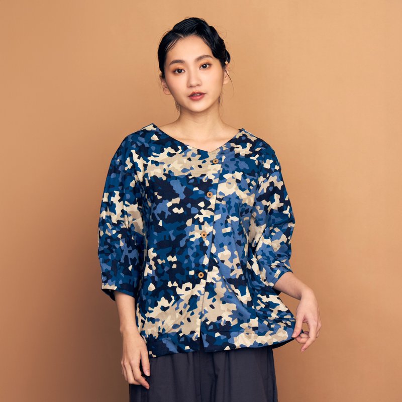 悠远光廊V领两穿上衣_月岩石 - 女装上衣 - 棉 蓝色