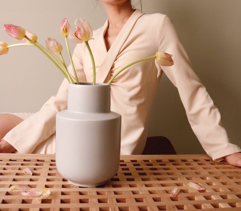 都会女子轻奢米白精纺羊毛围巾领开衩洋装 - 洋装/连衣裙 - 羊毛 