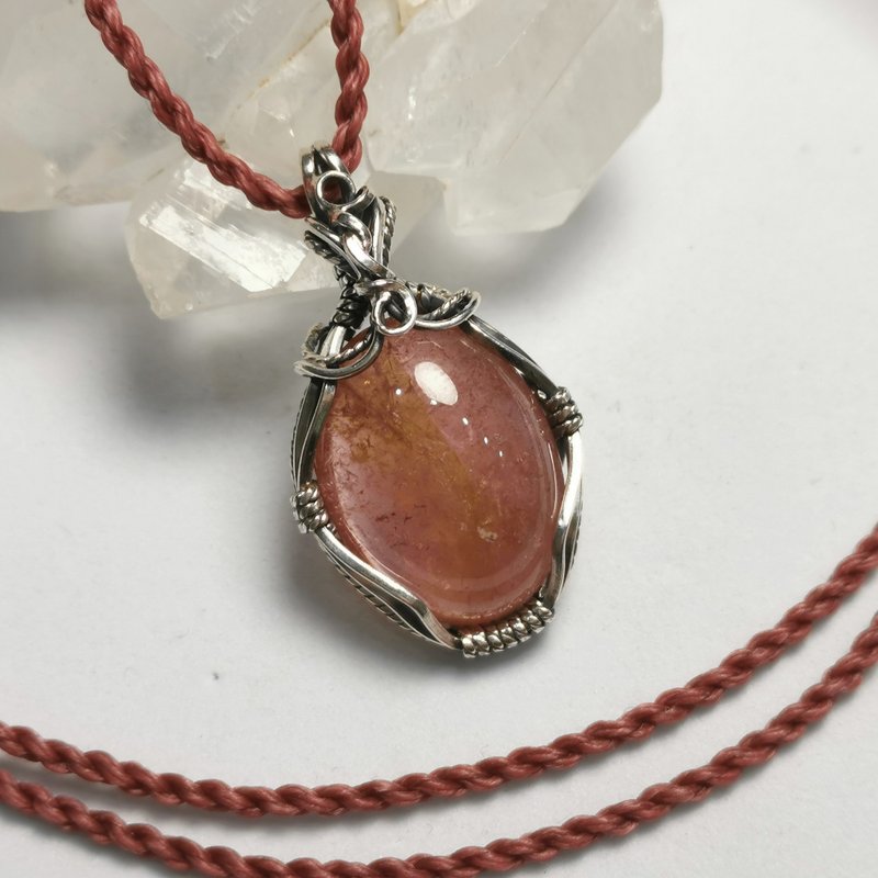 粉碧玺-草莓色-纯银编设计坠/搭配防水蜡线项链 - 项链 - 半宝石 粉红色