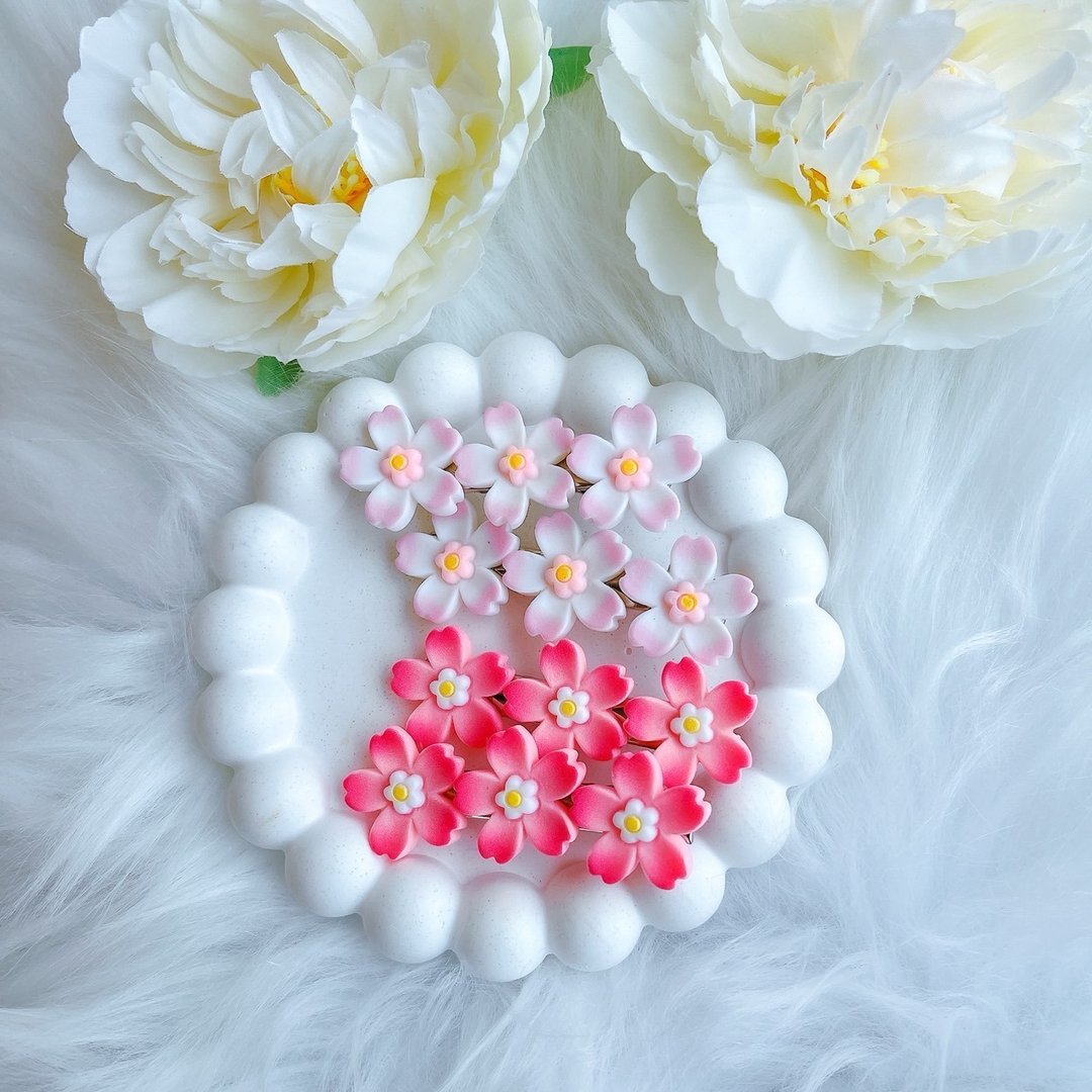 樱花发夹 日系风格 | 韩系发夹 | 女生时尚发饰 | Sakura Hair Clip - 发饰 - 塑料 