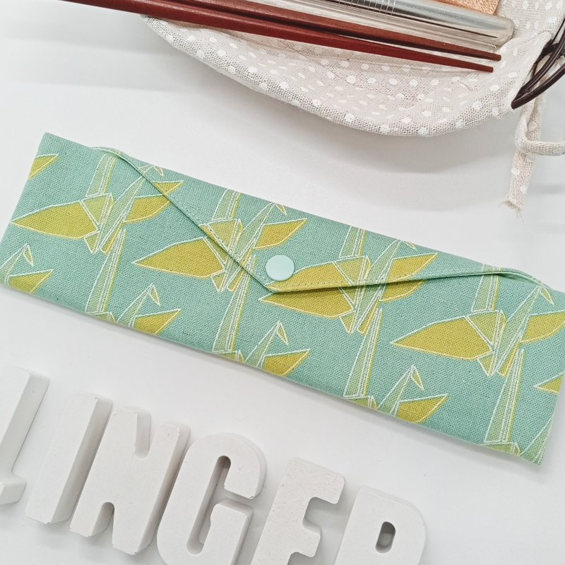 //纸鹤// 餐具包/刷具包/文具笔袋 - 收纳用品 - 棉．麻 