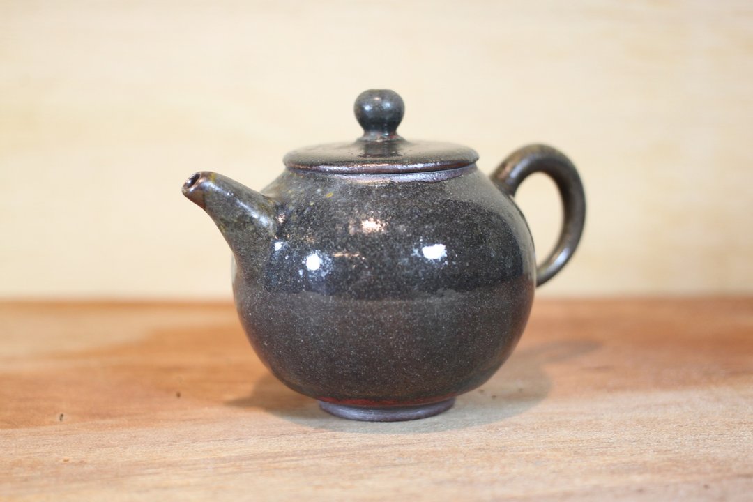 【送礼好物】铜红釉 柴烧茶壶 名家叶敏祥手作 安心出货 - 茶具/茶杯 - 陶 
