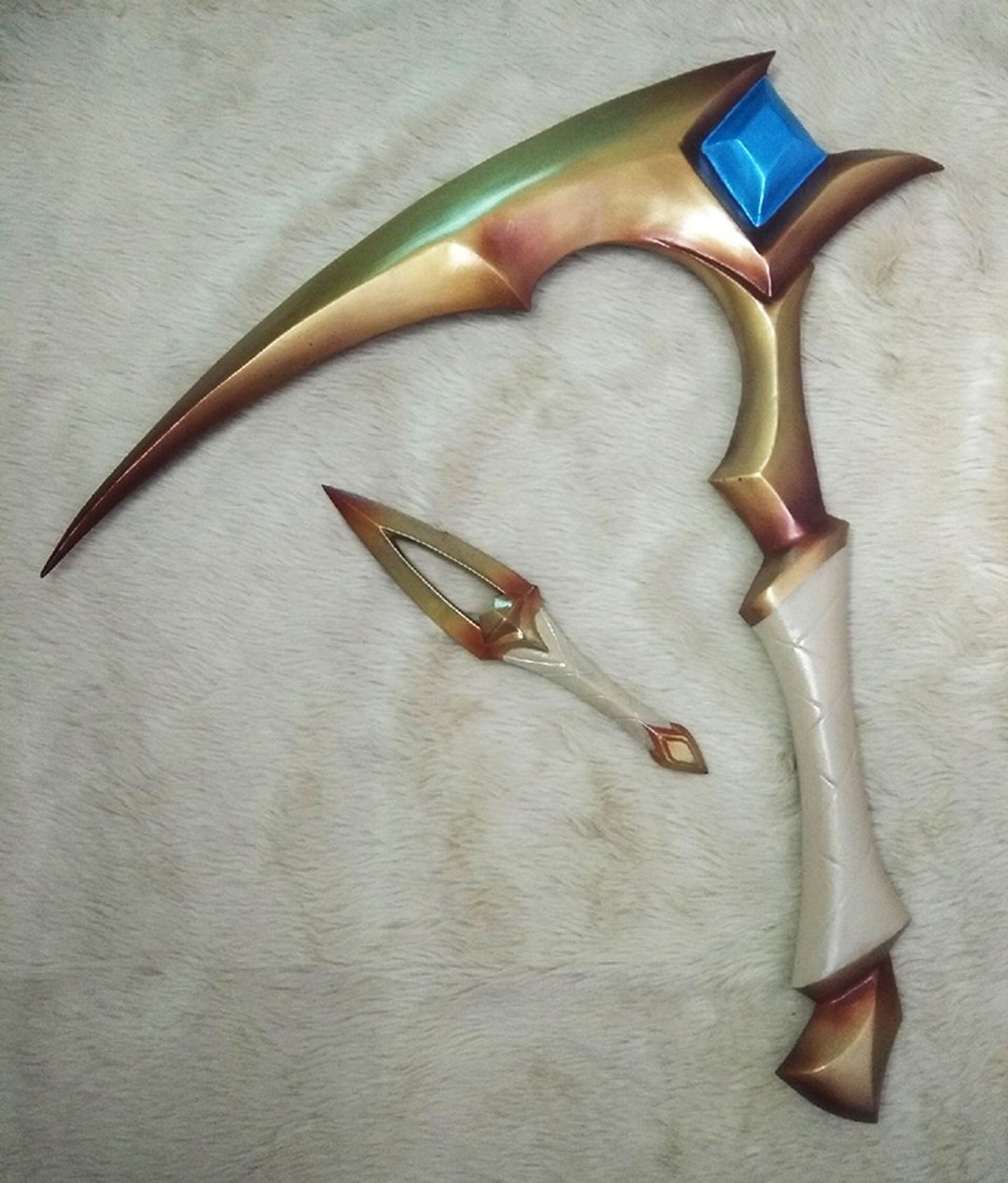 KDA Akali inspired kama and kunai cosplay props for cosplay - 其他 - 塑料 金色