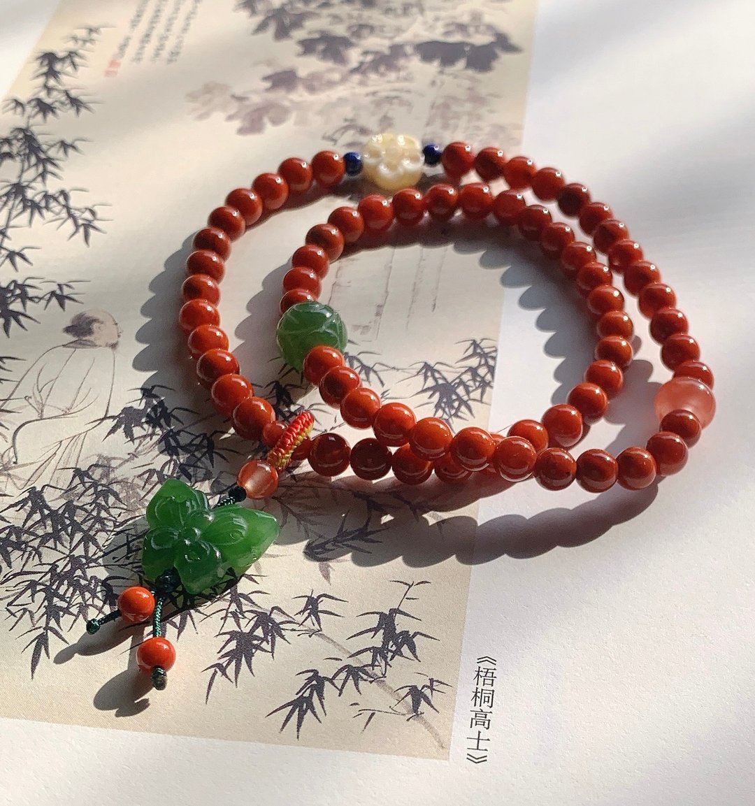 金陵谣。天然瓦西南红双圈手串 碧玉蝴蝶回纹珠 蜜蜡花青金石手链 - 手链/手环 - 玉石 红色