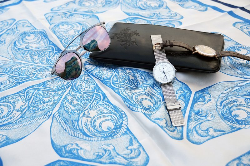 100％真丝大丝巾 SPARKLING POP - 丝巾 - 丝．绢 蓝色