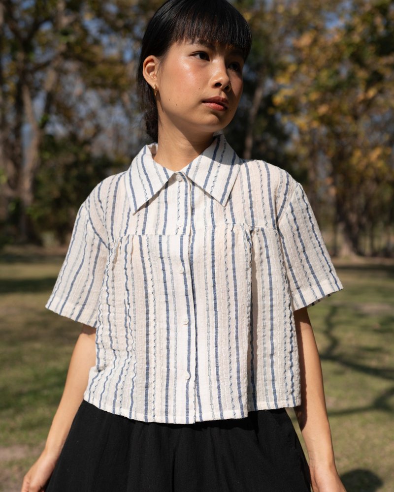 蓝色诺拉衬衫 - 天然棉条纹衬衫 - 女装衬衫 - 棉．麻 白色