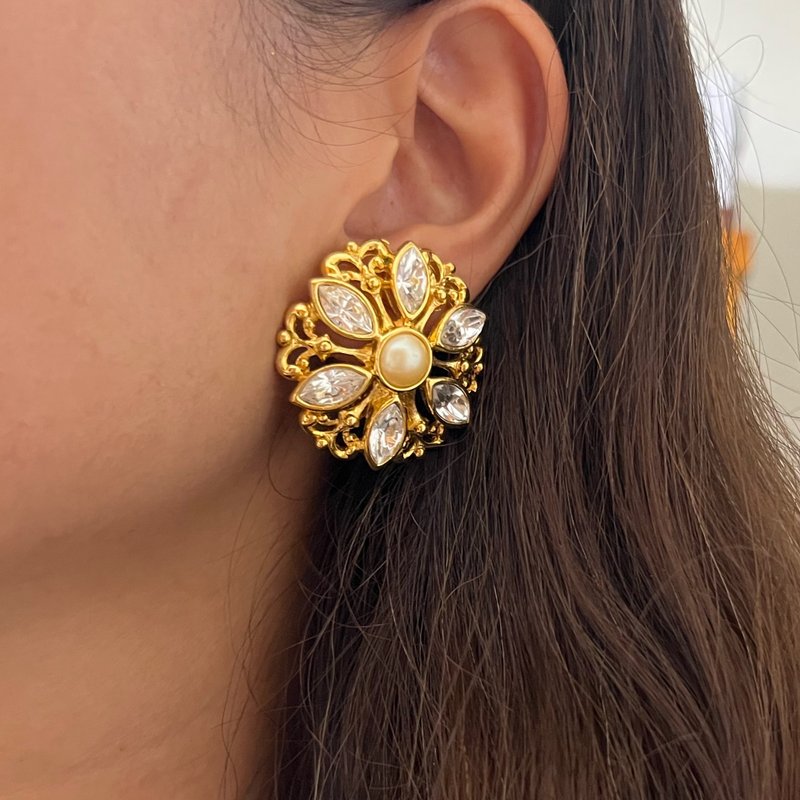 •Duchess• AVON大型华丽又耀眼耳环 - 耳环/耳夹 - 其他金属 金色