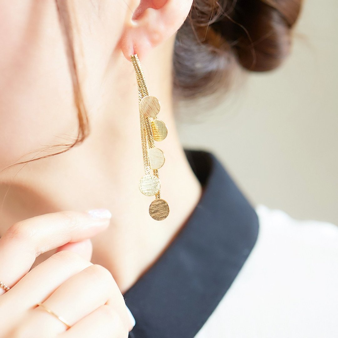 Circle Dance || Earrings || Gold - 耳环/耳夹 - 其他金属 金色