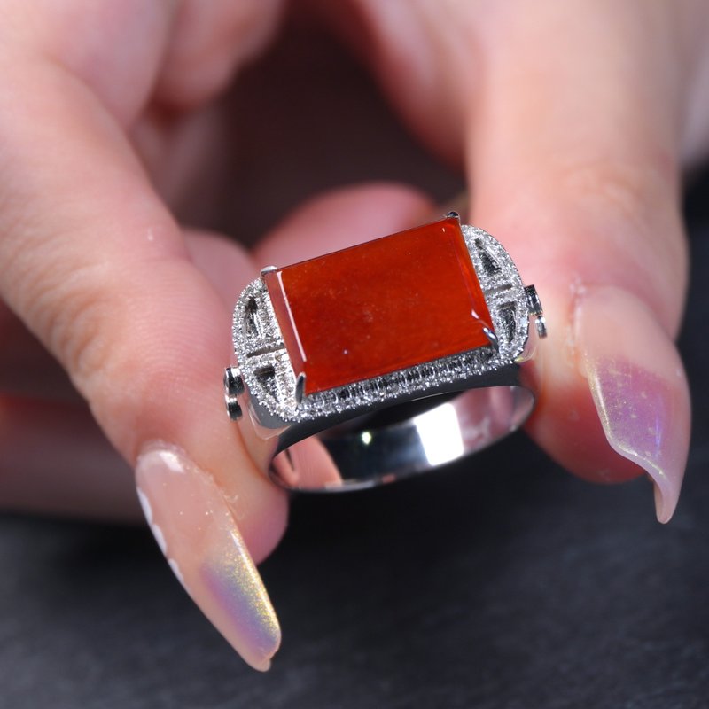 冰种红翡翡翠马鞍戒指 18K金钻石 | 天然缅甸玉A货翡翠 | 送礼 - 戒指 - 玉石 红色