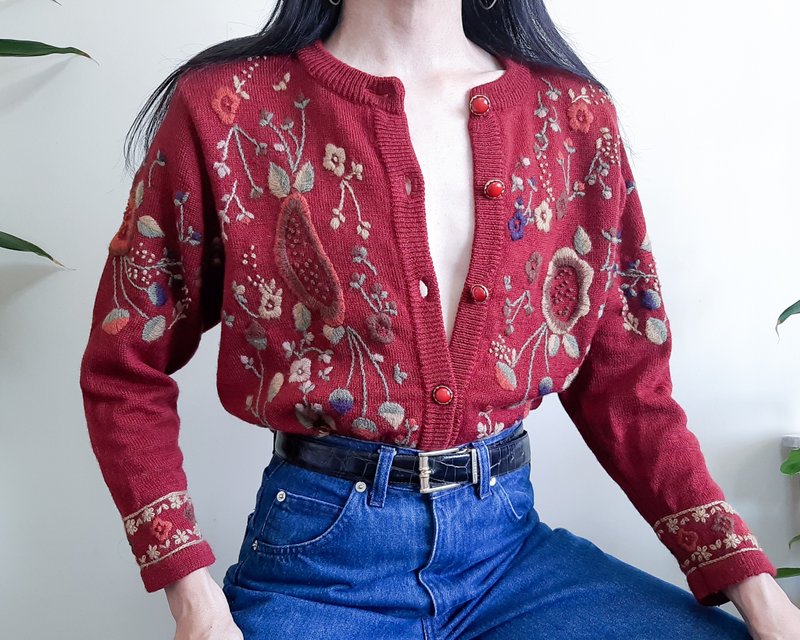 复古 60 年代 3D 花卉刺绣开衫 100% 羊毛粗针织开衫 - 女装针织衫/毛衣 - 羊毛 红色