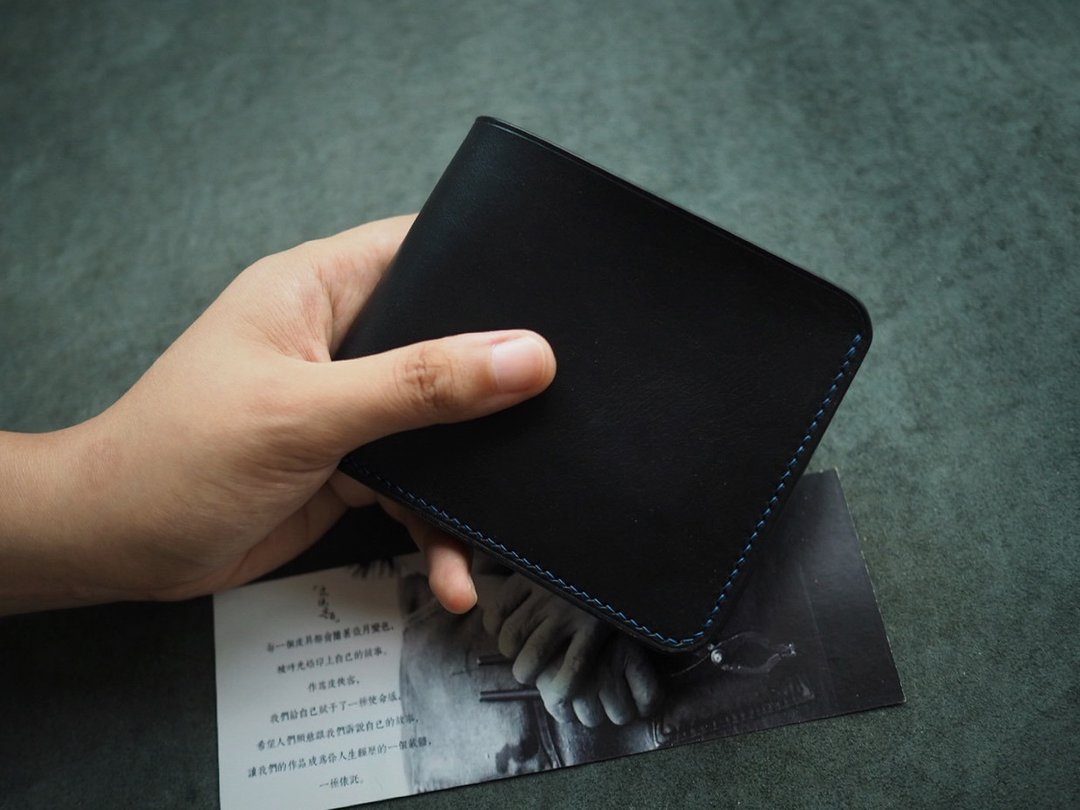 纯手工牛皮黑色皮夹钱包短夹 颜色款式可定制化 可刻字订制礼物 - 皮夹/钱包 - 真皮 黑色